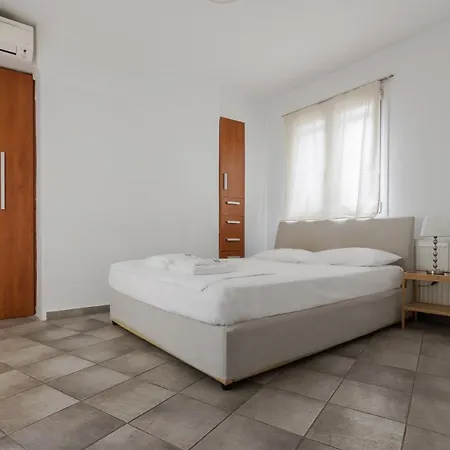 Apartment Beautiful With Amazing City View *
