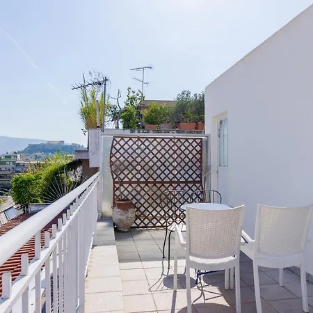 Beautiful With Amazing City View Apartment